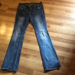 Grace in LA blue jeans